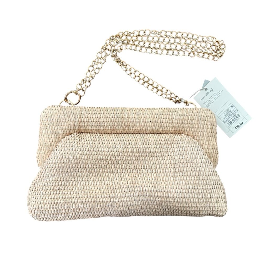 A New Day Clutch - Picture 3 of 5